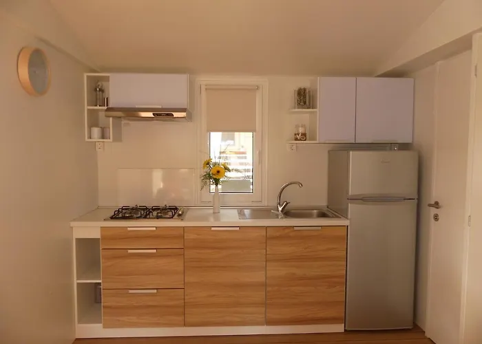 Blue Wave Mobile Campsite Biograd Na Moru